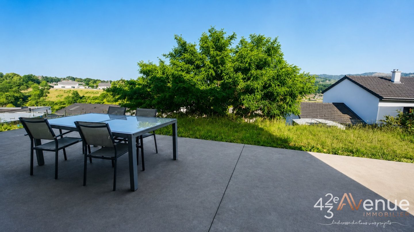 MAISON DUPLEX A VENDRE - LA RICAMARIE - 103 m2 - 240 000 &euro;