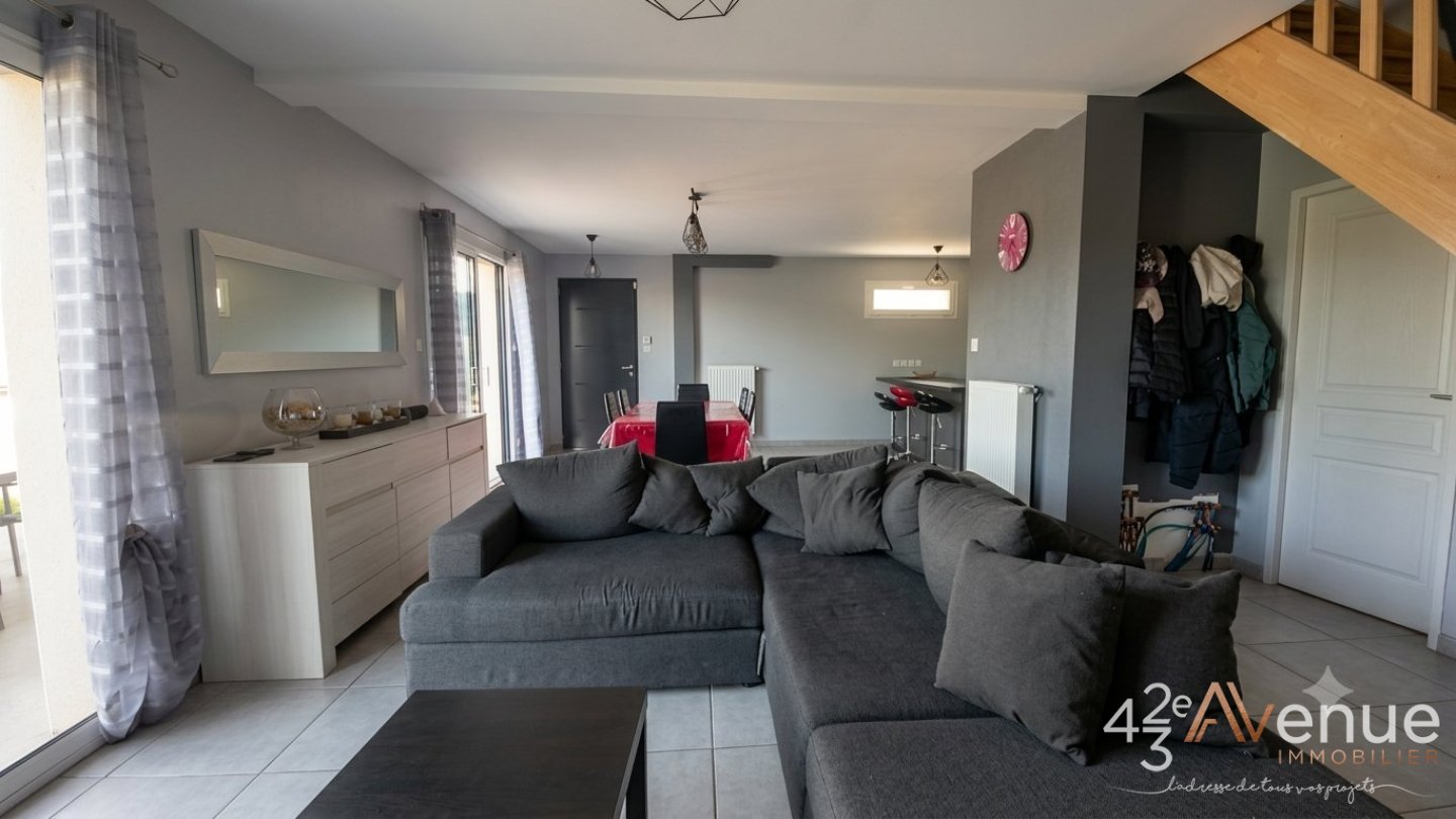 MAISON DUPLEX A VENDRE - LA RICAMARIE - 103 m2 - 240 000 &euro;