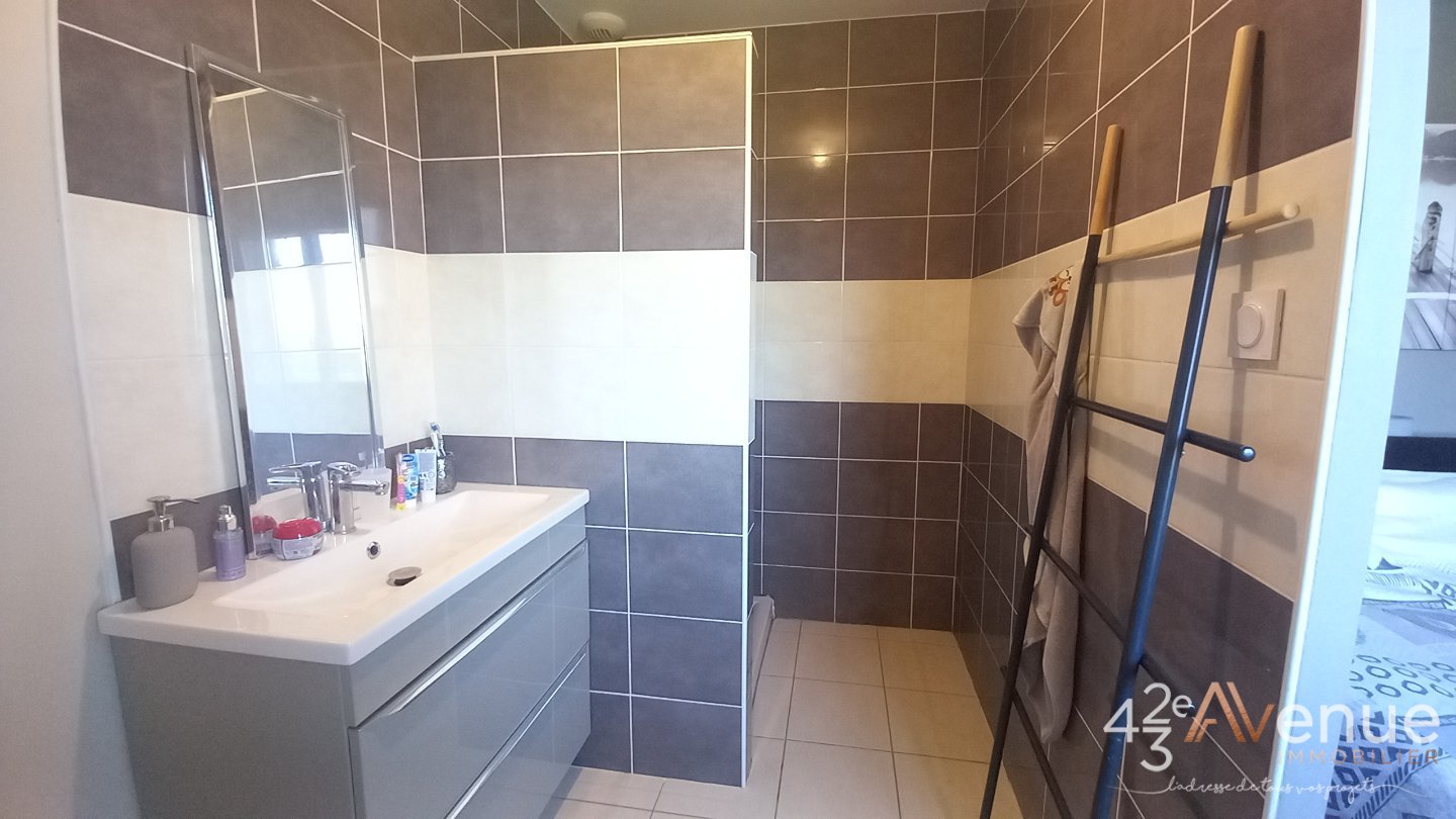 MAISON DUPLEX A VENDRE - LA RICAMARIE - 103 m2 - 240 000 &euro;