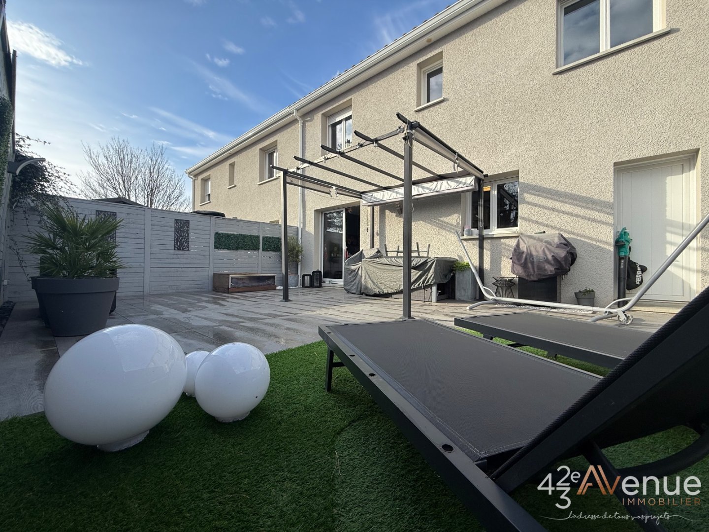 Maison duplex avec garage secteur la Talaudiere A VENDRE - LA TALAUDIERE - 98.05 m2 - 290�000�&euro;