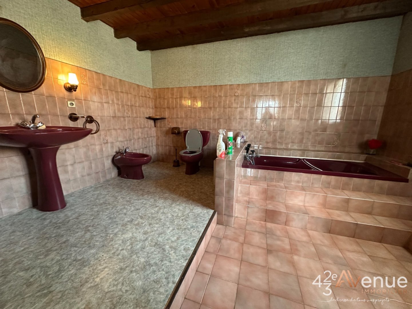 Maison de village en pierres A VENDRE - LA VERSANNE - 223 m2 - 230�000�&euro;