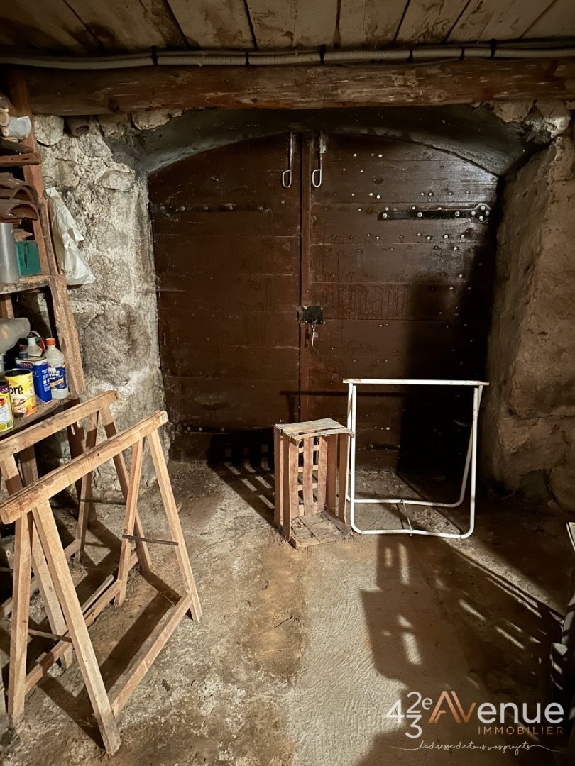 Maison de village en pierres A VENDRE - LA VERSANNE - 223 m2 - 230�000�&euro;