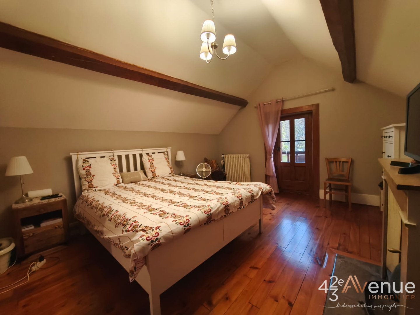 MAISON A VENDRE - LE CHAMBON FEUGEROLLES - 146 m2 - 175�000�&euro;