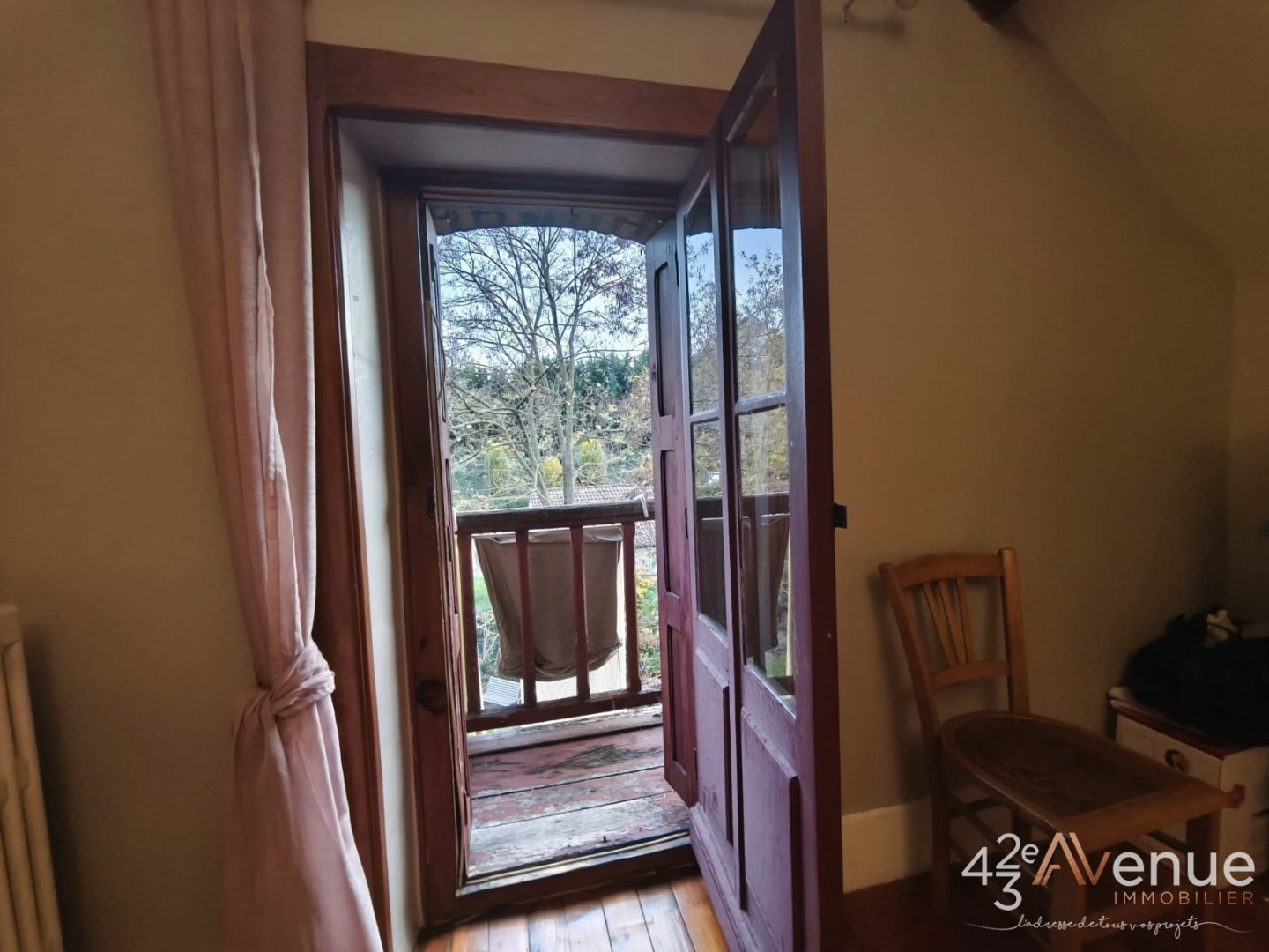 MAISON A VENDRE - LE CHAMBON FEUGEROLLES - 146 m2 - 175�000�&euro;