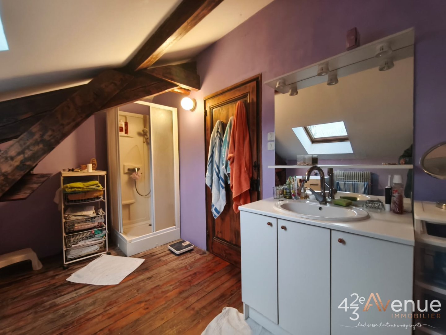 MAISON A VENDRE - LE CHAMBON FEUGEROLLES - 146 m2 - 175�000�&euro;