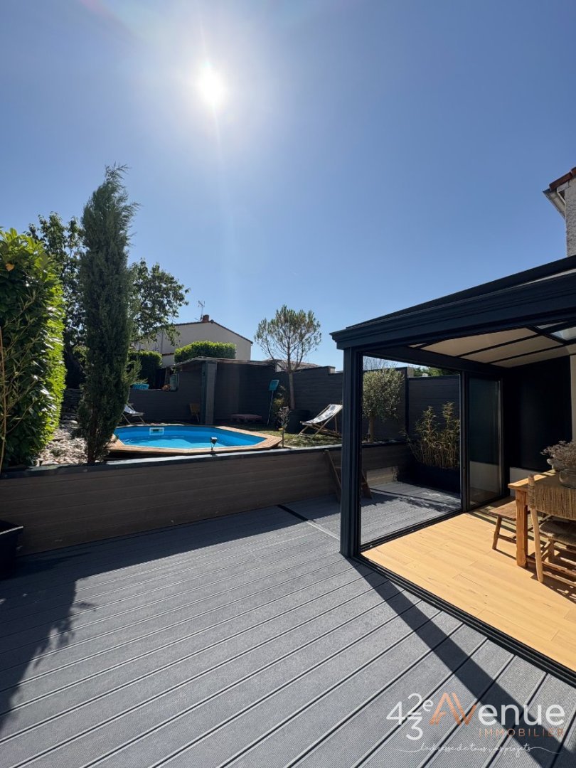 MAISON A VENDRE - LE CHAMBON FEUGEROLLES - 111 m2 - 238�000�&euro;