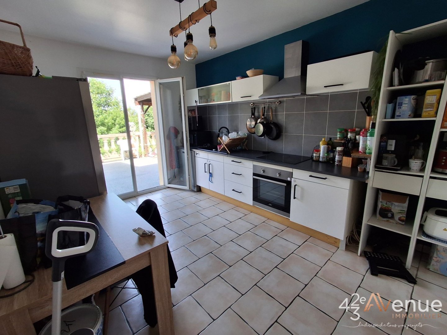 MAISON A VENDRE - LE CHAMBON FEUGEROLLES - 112 m2 - 240 000 &euro;