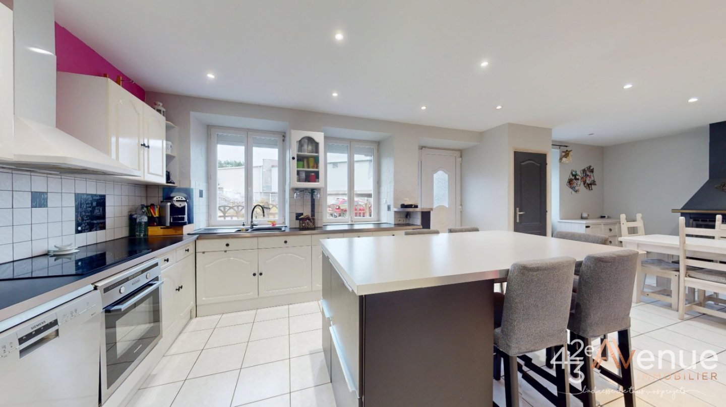 MAISON A VENDRE - LES VILLETTES - 175 m2 - 249�000�&euro;