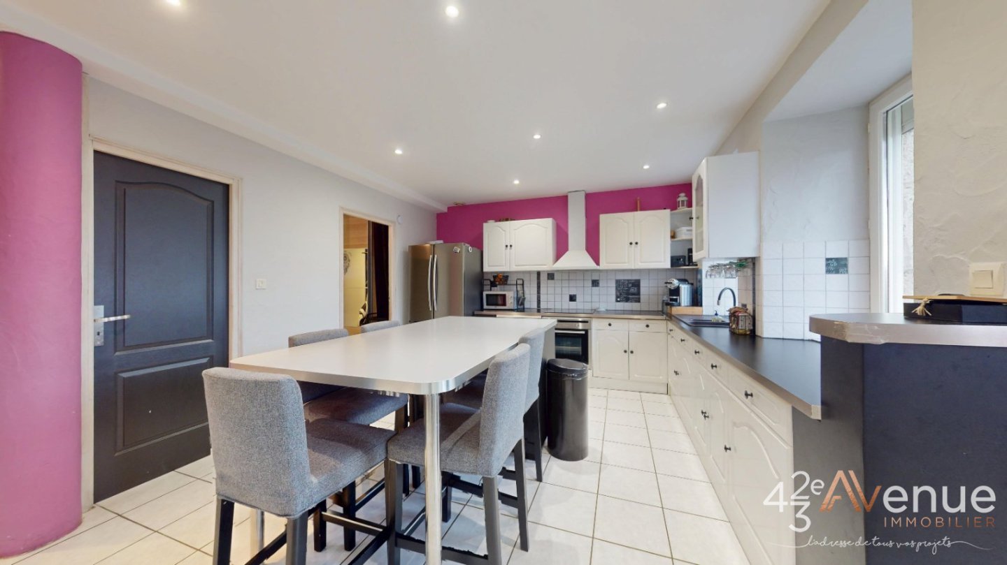 MAISON A VENDRE - LES VILLETTES - 175 m2 - 249�000�&euro;