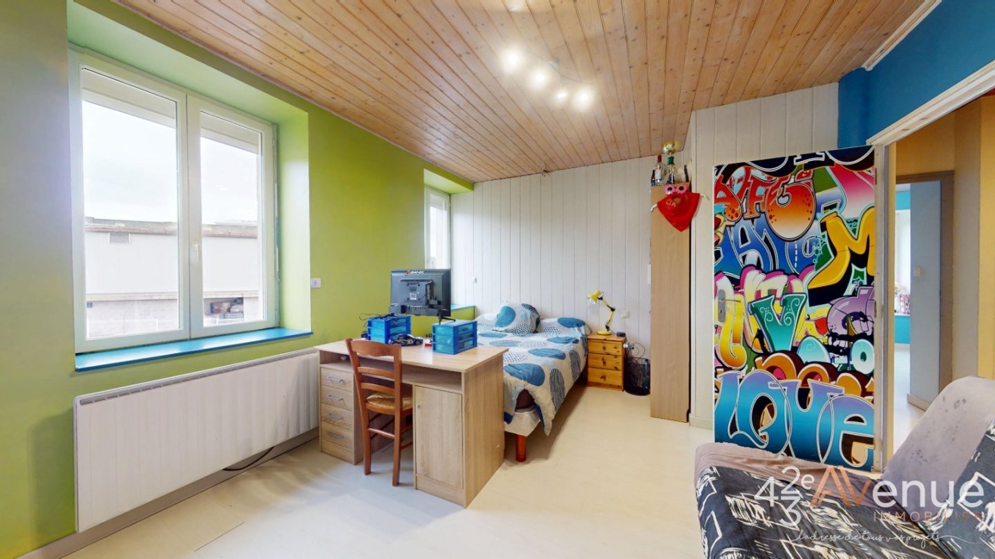 MAISON A VENDRE - LES VILLETTES - 175 m2 - 249�000�&euro;