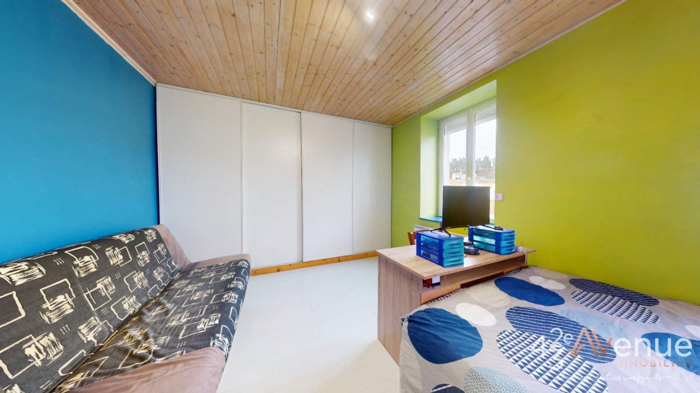 MAISON A VENDRE - LES VILLETTES - 175 m2 - 249�000�&euro;