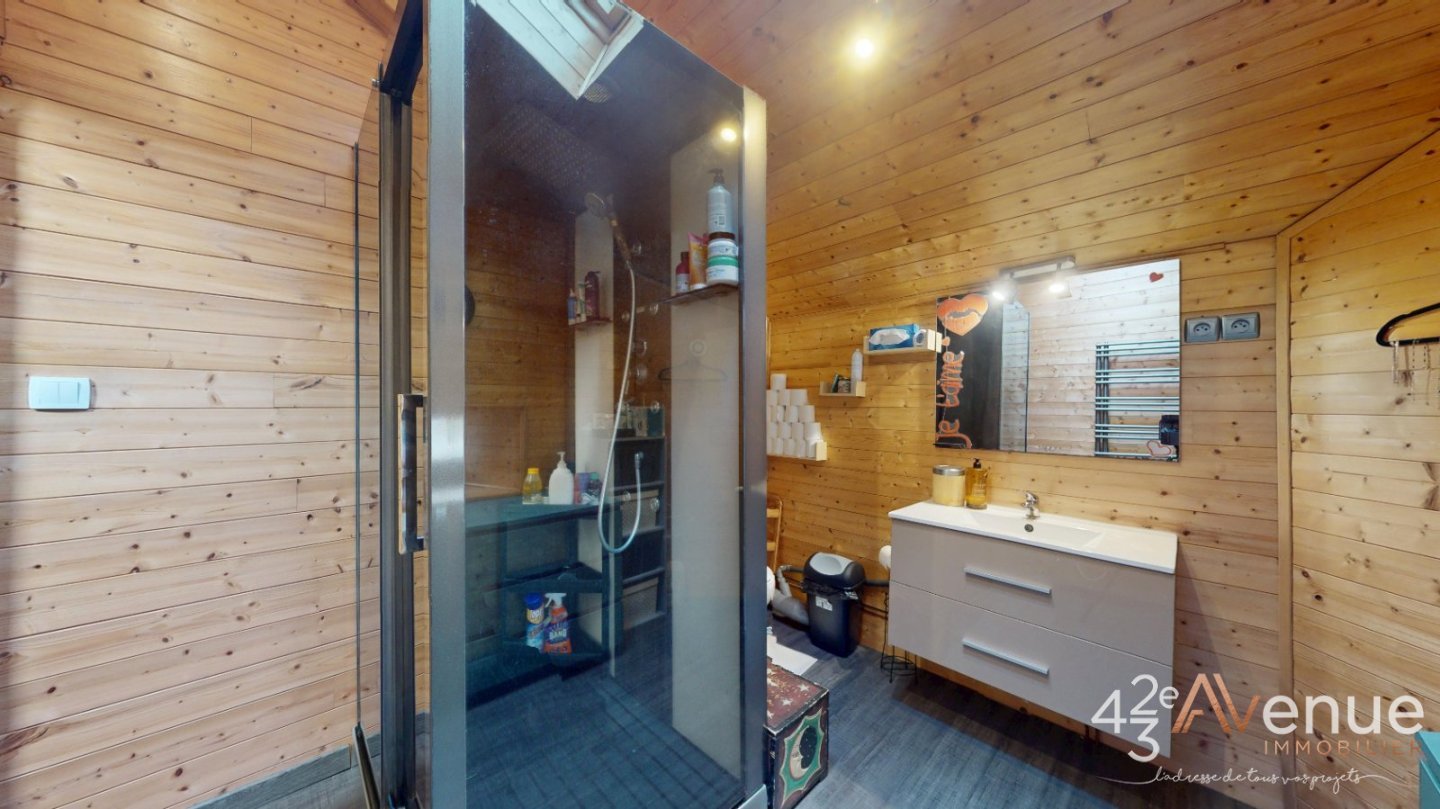 MAISON A VENDRE - LES VILLETTES - 175 m2 - 249�000�&euro;