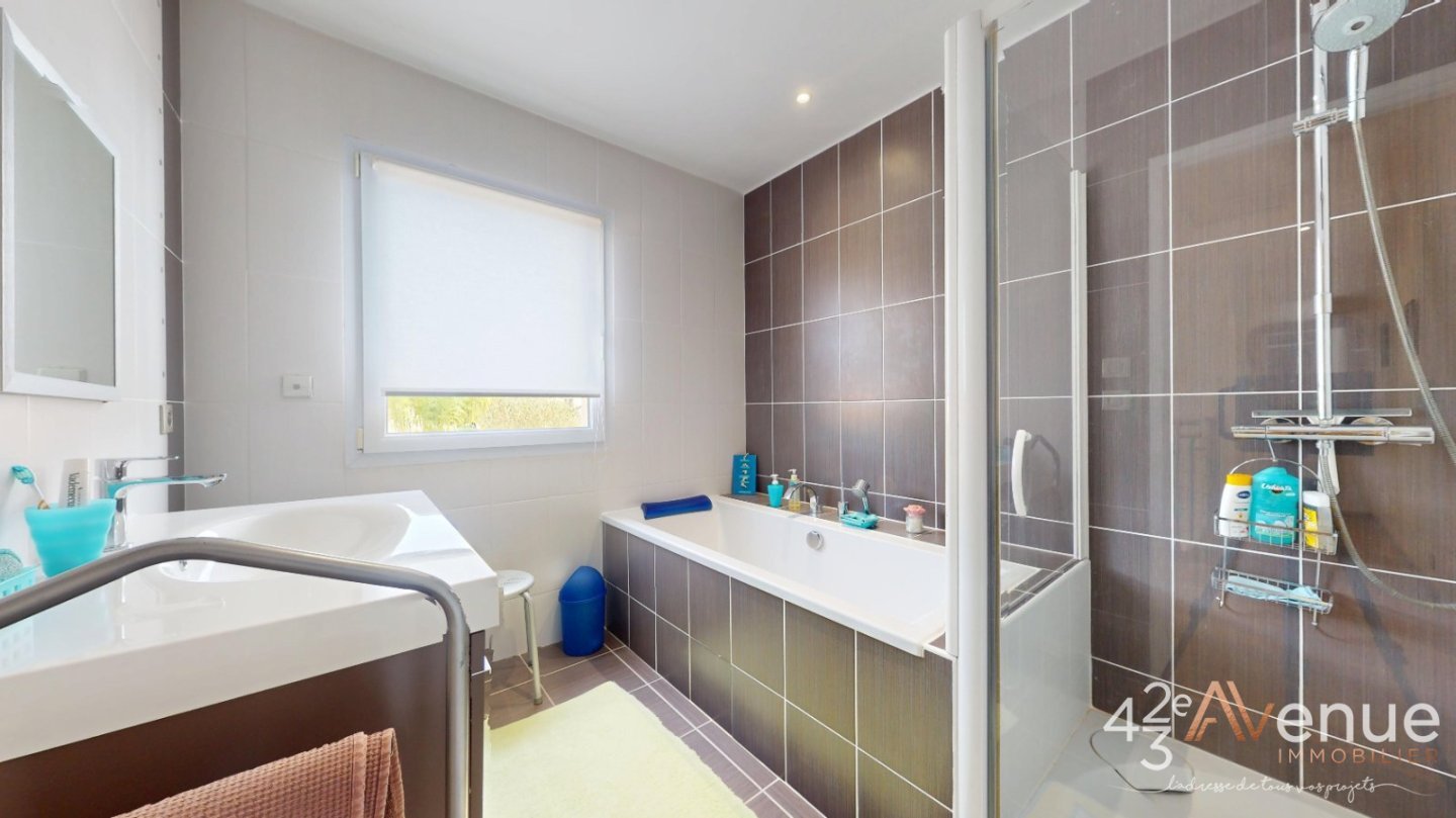 MAISON A VENDRE - MONISTROL SUR LOIRE - 160 m2 - 468 000 &euro;
