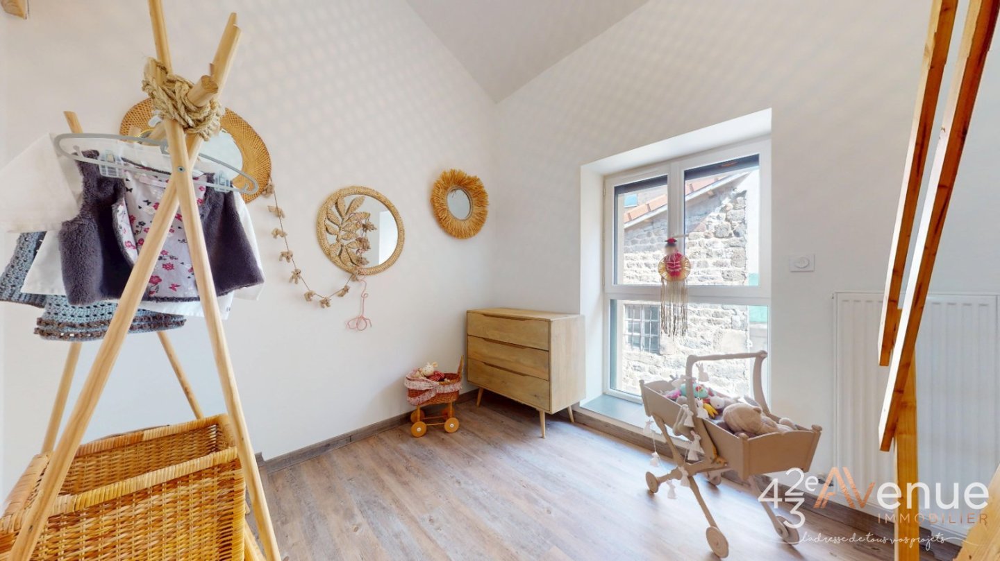 Maison de ville avec terrasse A VENDRE - MONISTROL SUR LOIRE - 88.8 m2 - 241 500 &euro;