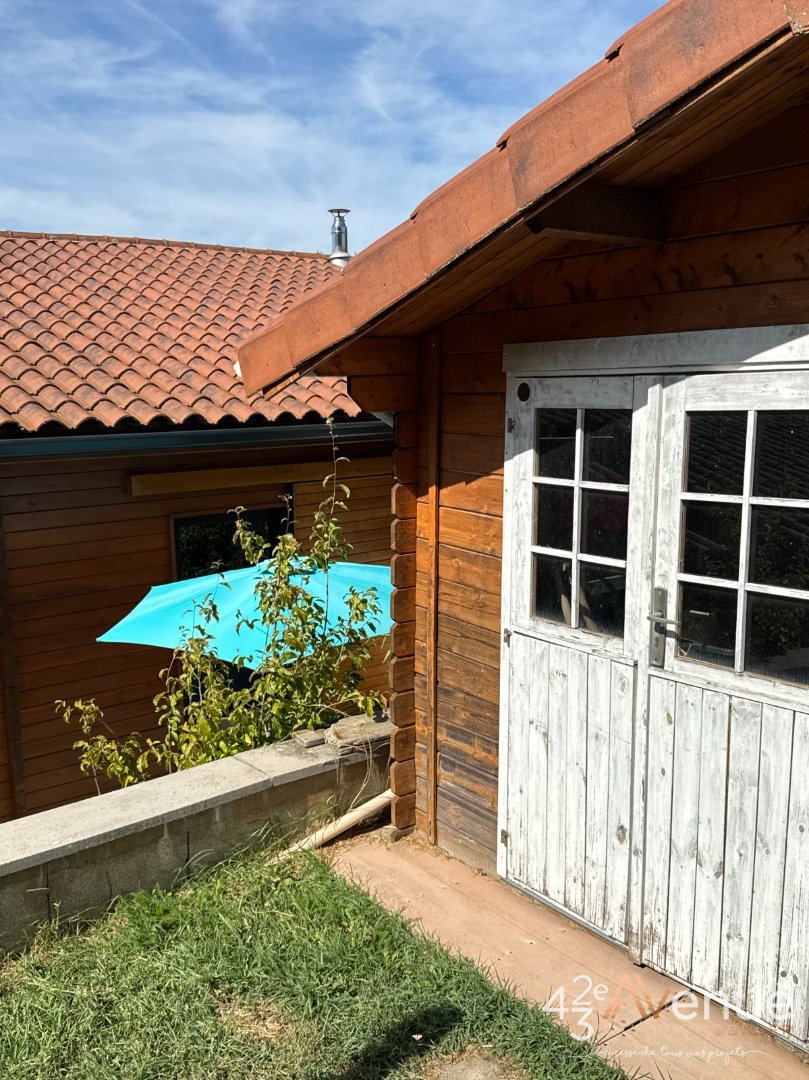 CHALET A VENDRE - PAVEZIN - 100 m2 - 289 000 &euro;