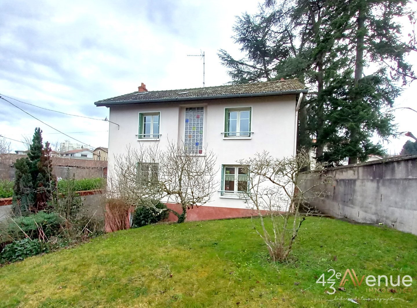 Maison A VENDRE - RIVE DE GIER - 81 m2 - 220 000 &euro;