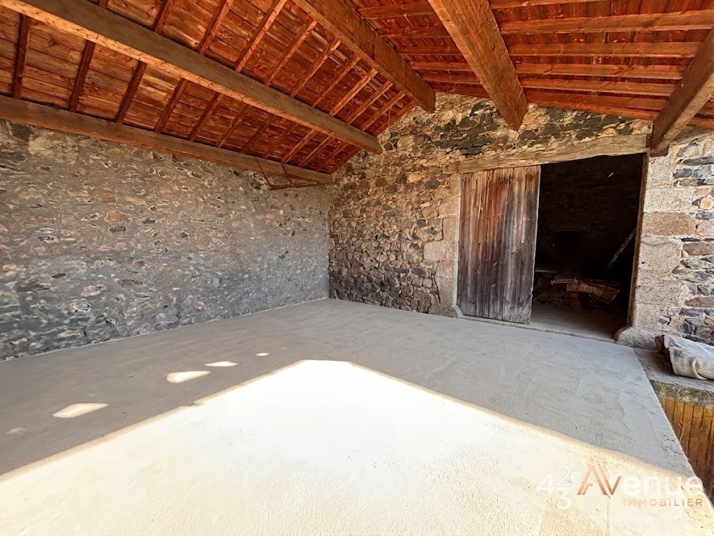 MAISON A VENDRE - ROCHE EN REGNIER - 136 m2 - 70 000 &euro;