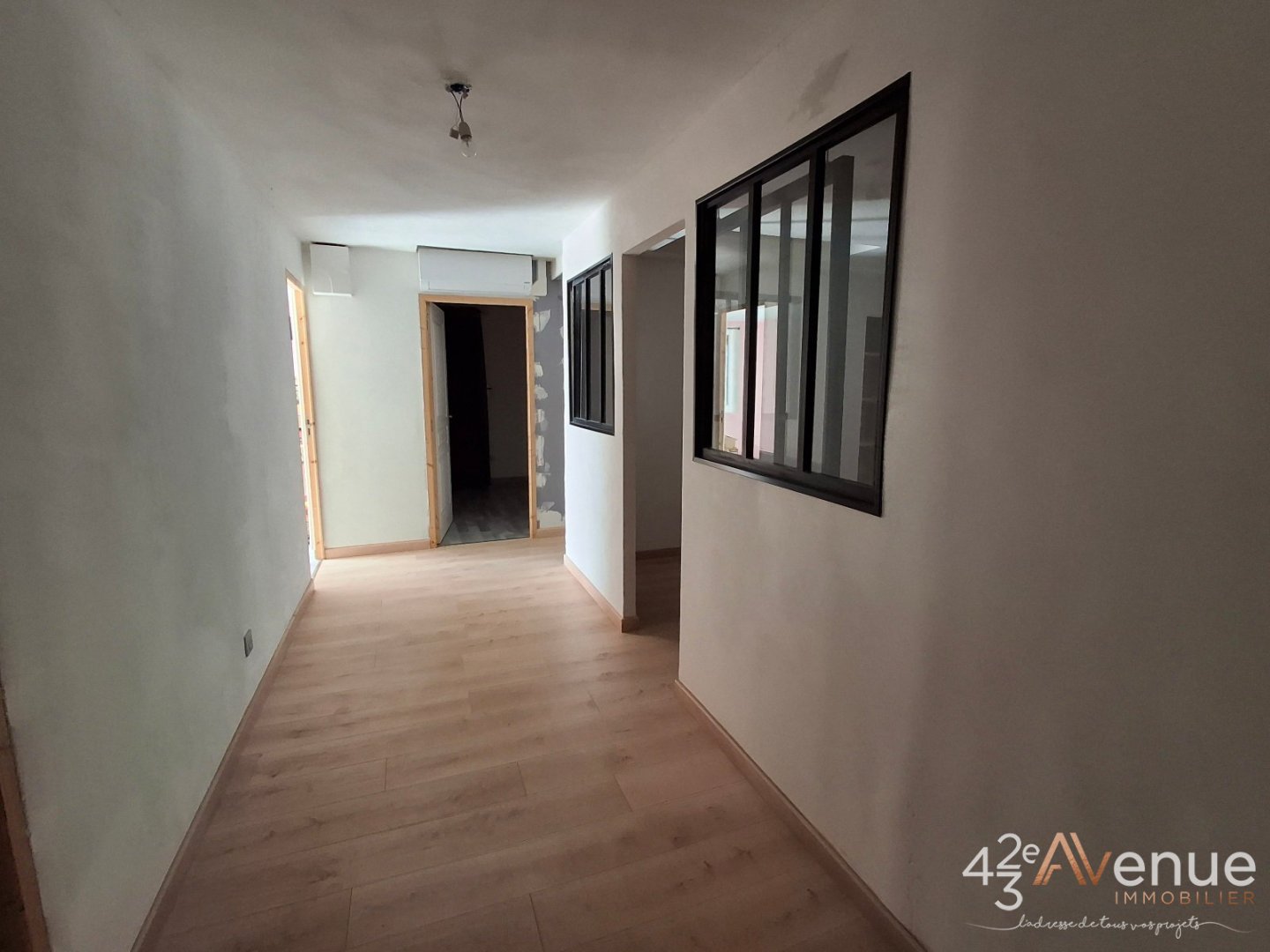 MAISON A VENDRE - SAVIGNEUX - 140 m2 - 235 000 &euro;