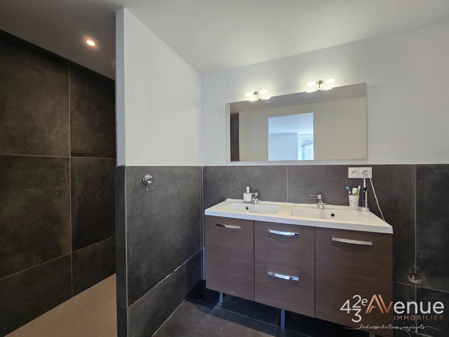 MAISON A VENDRE - SORBIERS - 130 m2 - 390�000�&euro;