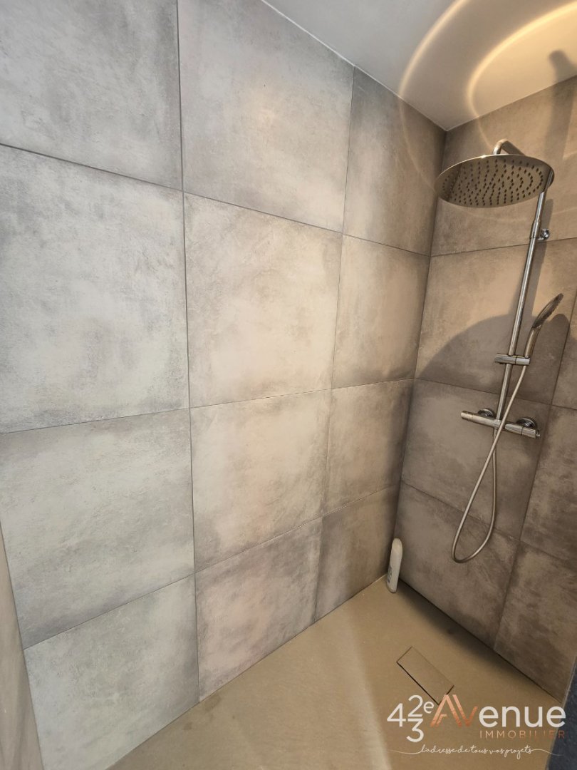 MAISON A VENDRE - SORBIERS - 130 m2 - 390�000�&euro;