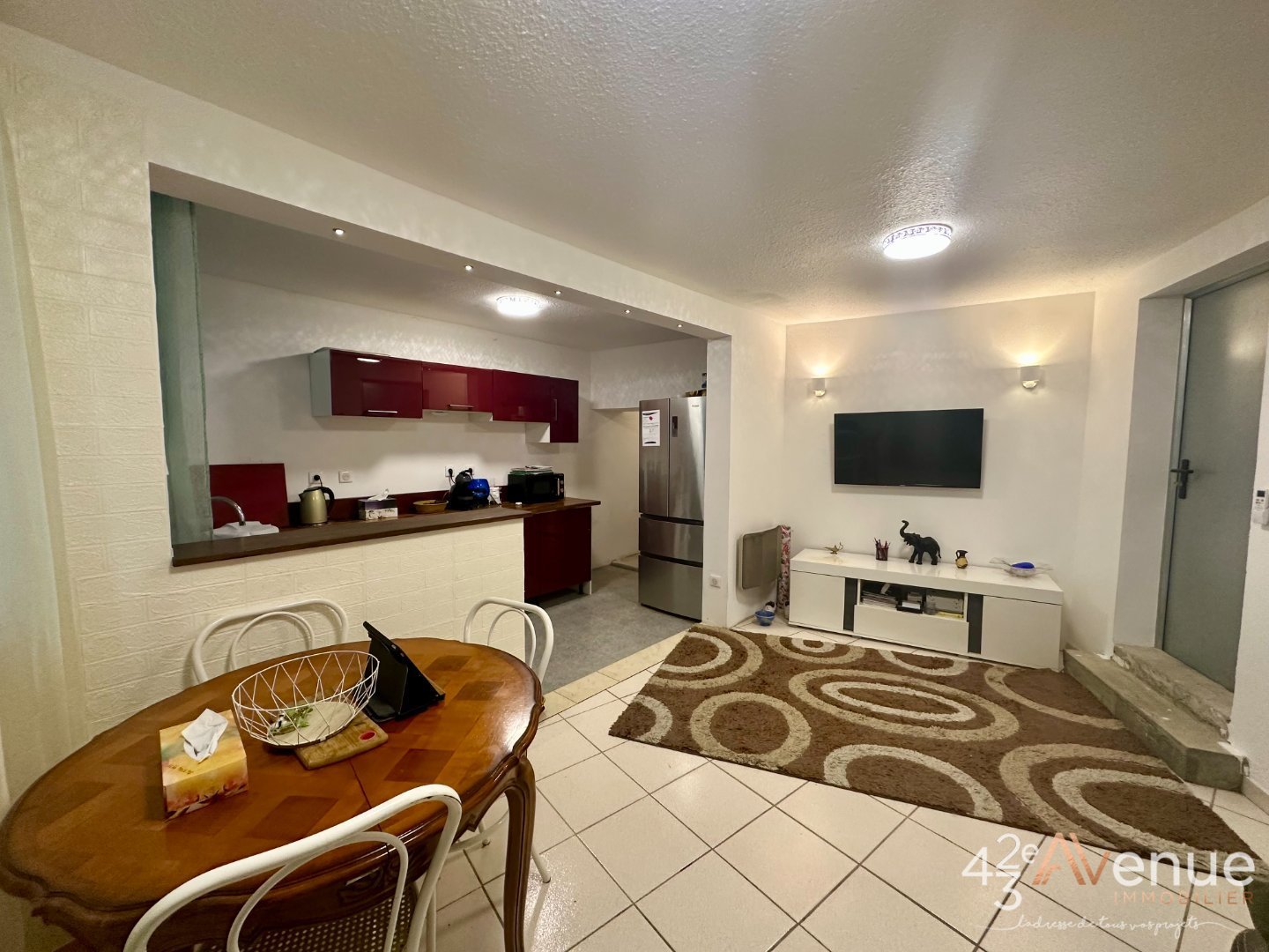 maison de ville A VENDRE - ST BONNET LE CHATEAU - 155 m2 - 140�000�&euro;