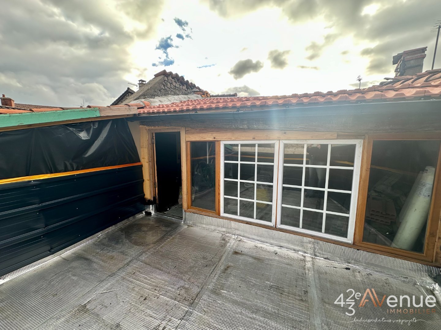 maison de ville A VENDRE - ST BONNET LE CHATEAU - 155 m2 - 140�000�&euro;