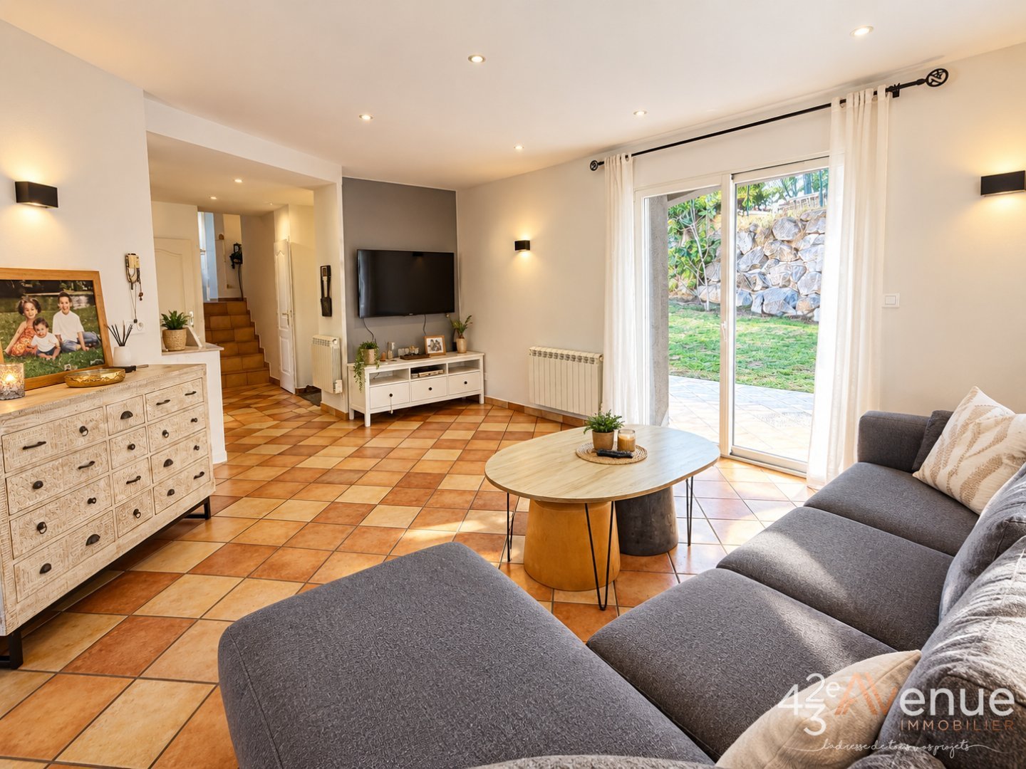 MAISON AVEC PISCINE A VENDRE - ST CHAMOND Izieux - 116 m2 - 420 000 &euro;