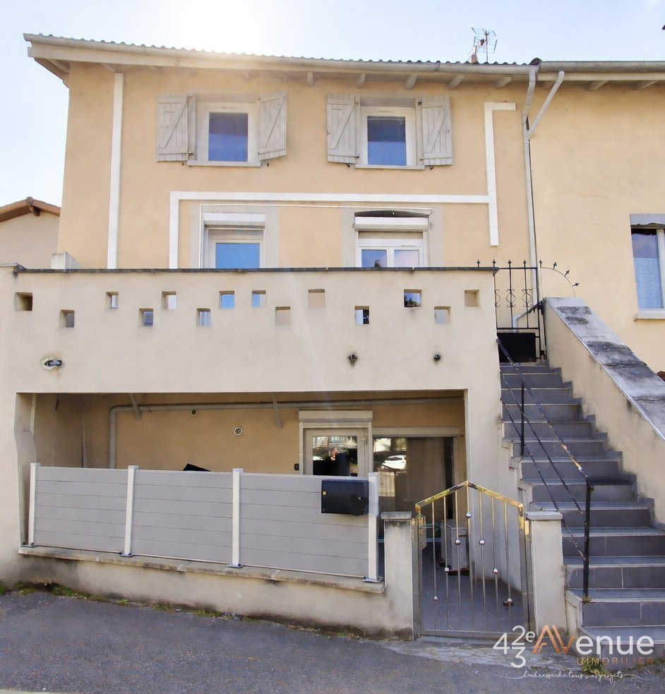 MAISON A VENDRE - ST CHAMOND - 118 m2 - 220 000 &euro;