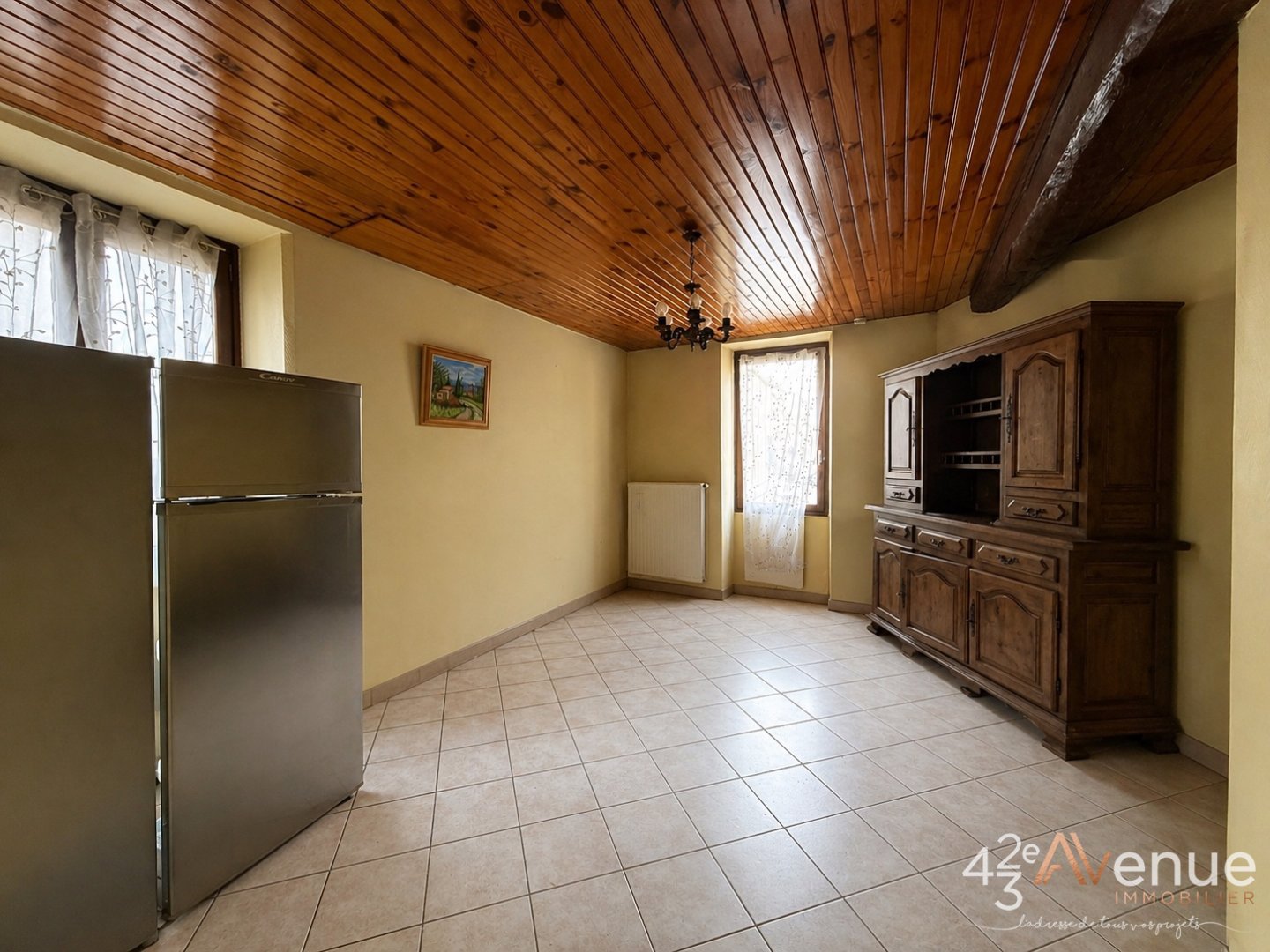 Maison de ville sur 2 niveaux avec terrain 276m² A VENDRE - ST CHAMOND - 65.34 m2 - 139 000 &euro;