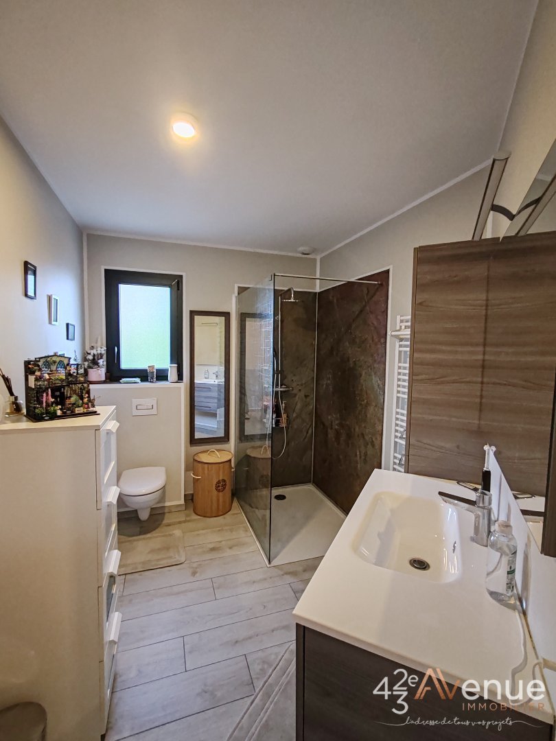 MAISON A VENDRE - ST CHAMOND SAINTE MARIE - 103 m2 - 357 000 &euro;