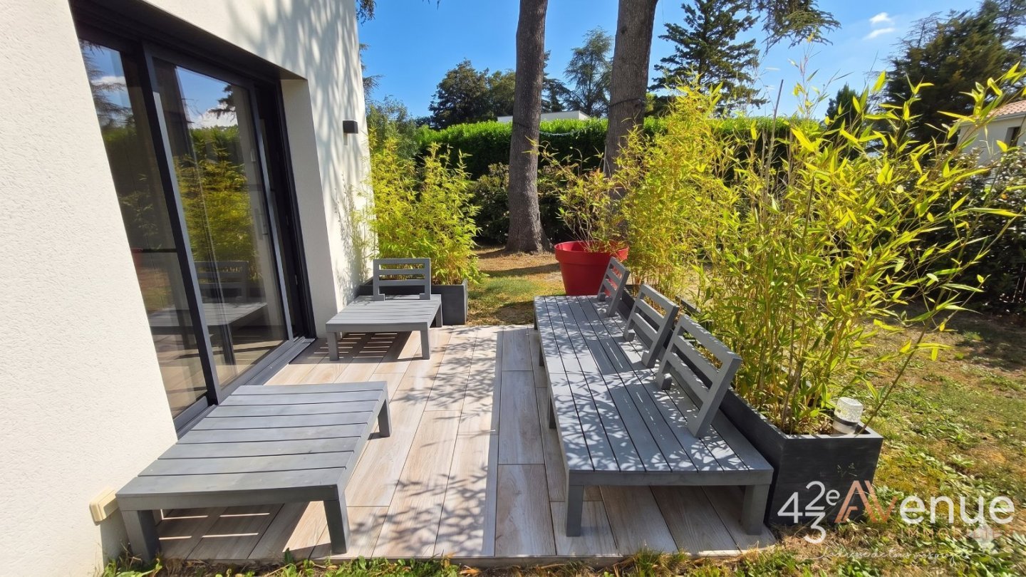 MAISON A VENDRE - ST ETIENNE BEL AIR - 123.3 m2 - 472 500 &euro;