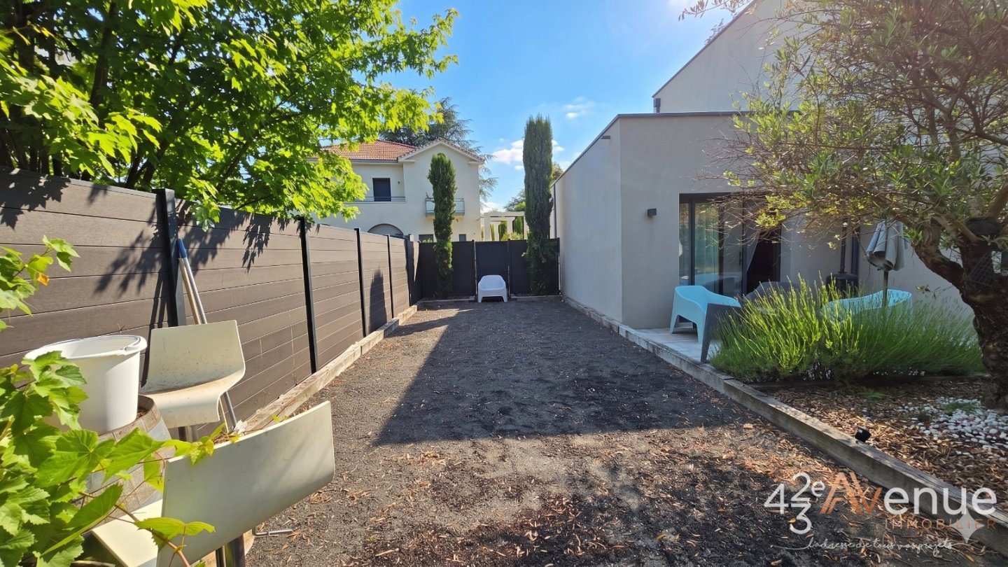 MAISON A VENDRE - ST ETIENNE BEL AIR - 123.3 m2 - 472 500 &euro;