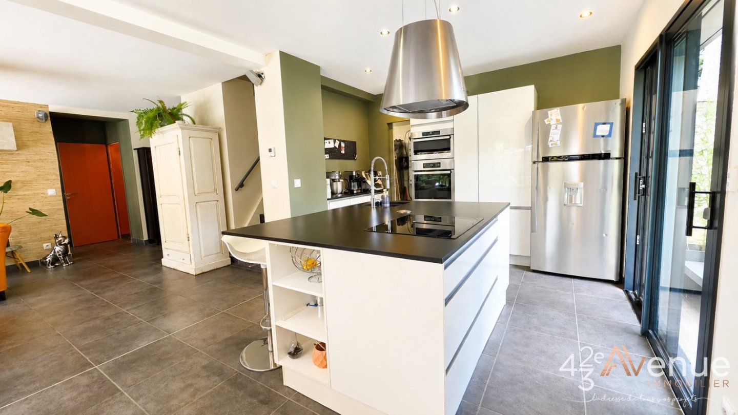 MAISON A VENDRE - ST ETIENNE BEL AIR - 123.3 m2 - 472 500 &euro;