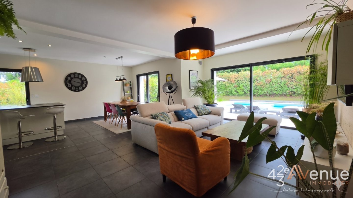 MAISON A VENDRE - ST ETIENNE BEL AIR - 123.3 m2 - 472 500 &euro;
