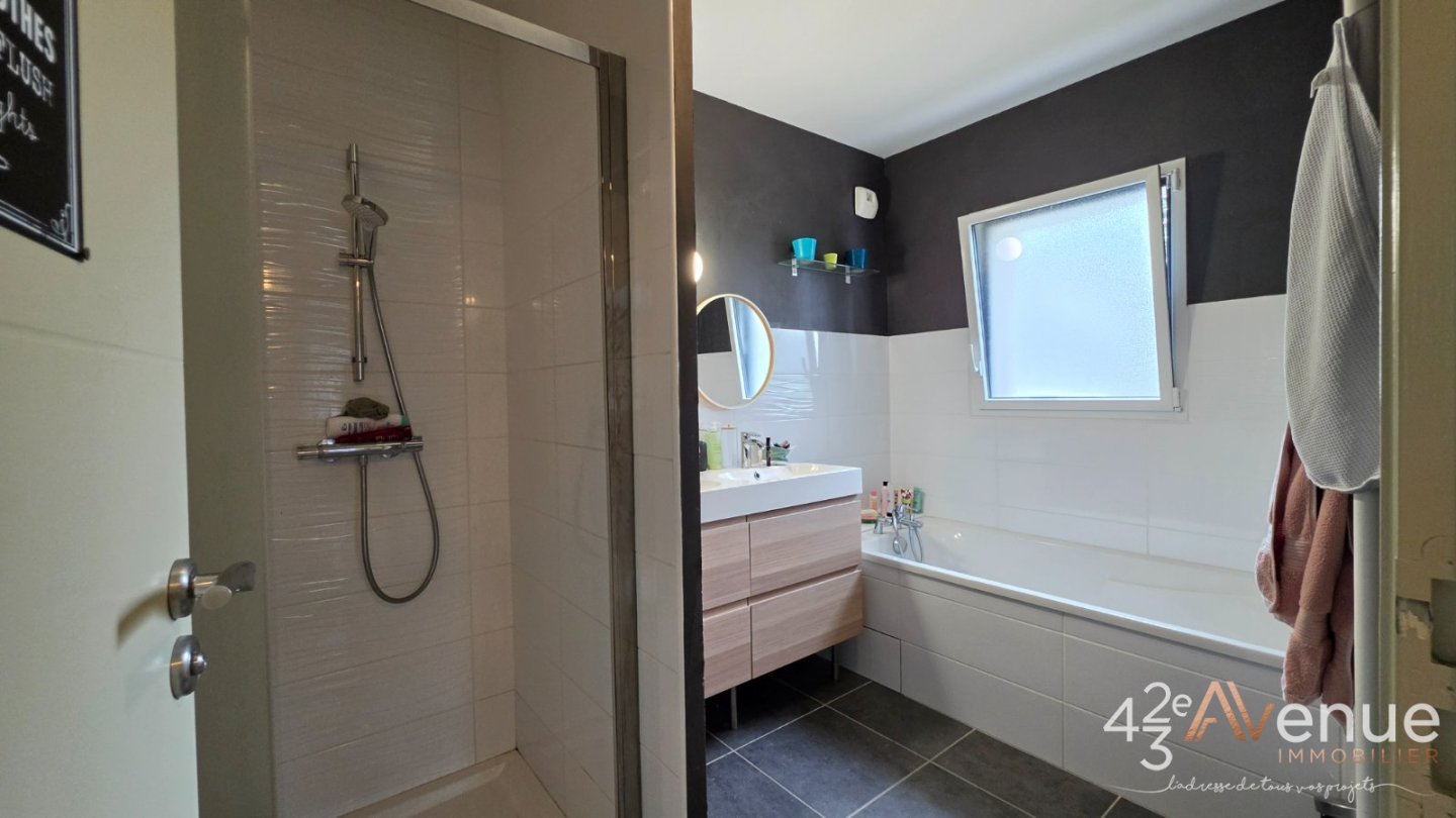 MAISON A VENDRE - ST ETIENNE BEL AIR - 123.3 m2 - 472 500 &euro;
