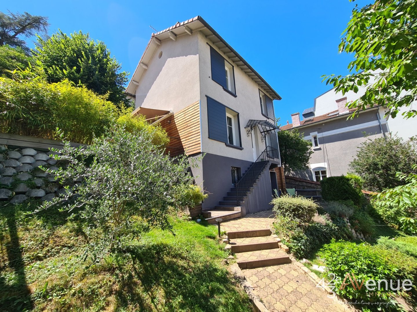 MAISON A VENDRE - ST ETIENNE BERGSON - 135 m2 - 310�000�&euro;