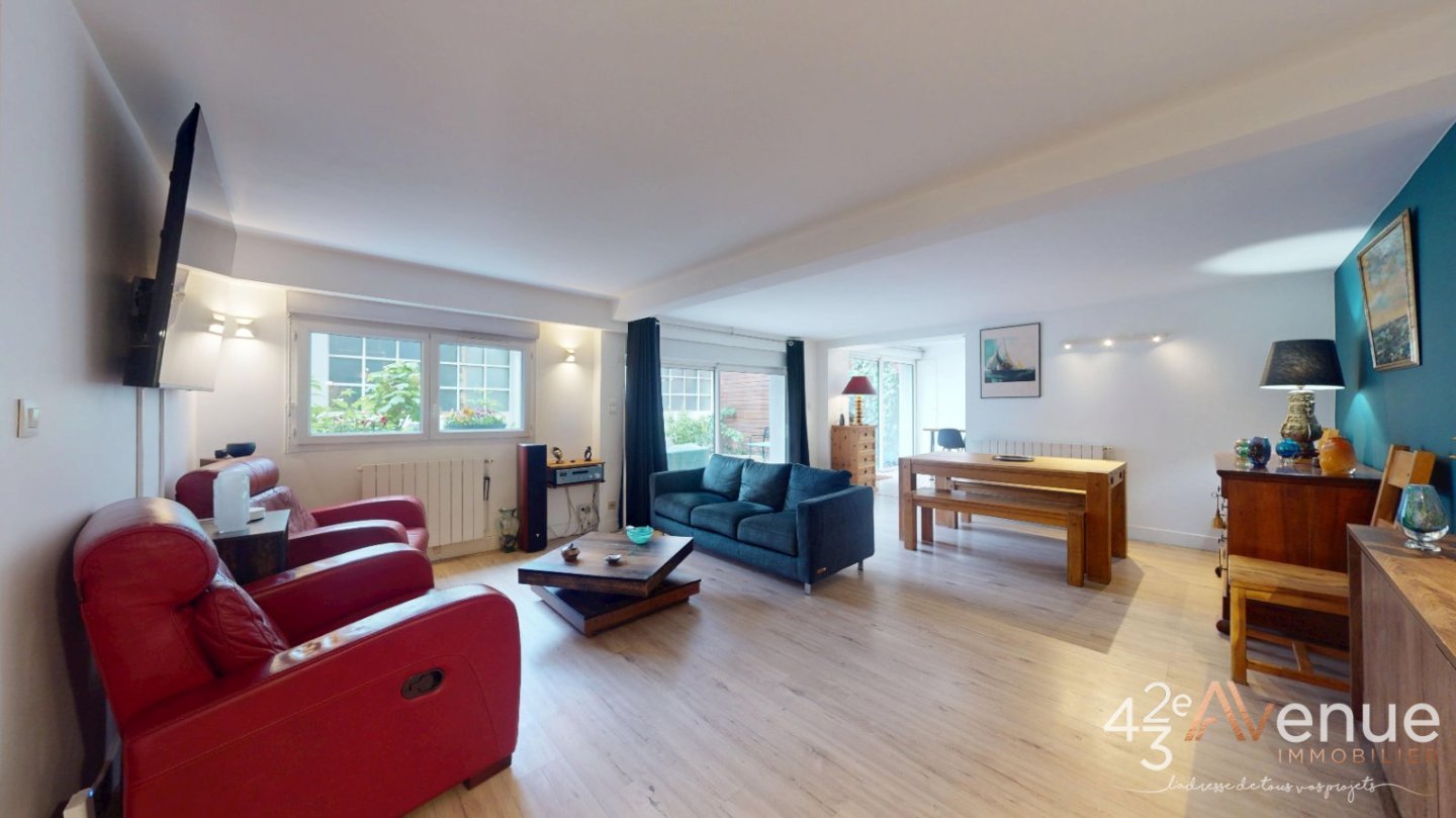 MAISON A VENDRE - ST ETIENNE CHATEAUCREUX - 127.9 m2 - 289 000 &euro;