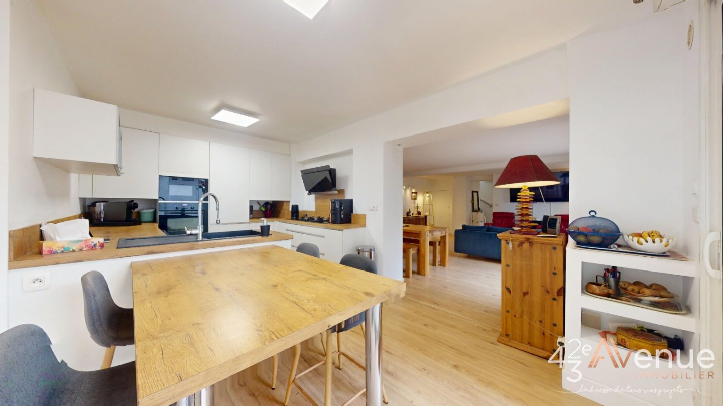 MAISON A VENDRE - ST ETIENNE CHATEAUCREUX - 127.9 m2 - 289 000 &euro;