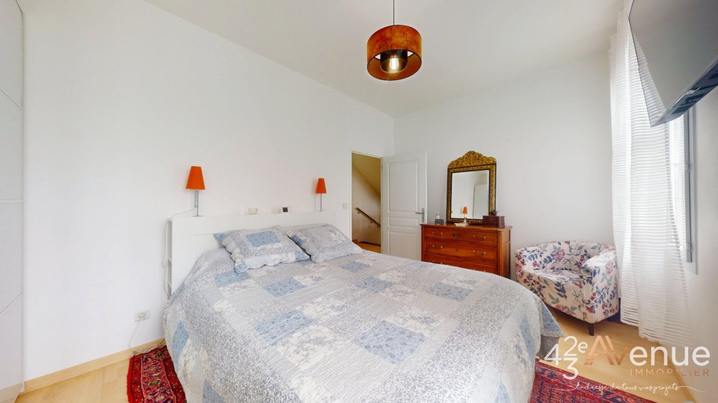 MAISON A VENDRE - ST ETIENNE CHATEAUCREUX - 127.9 m2 - 289 000 &euro;
