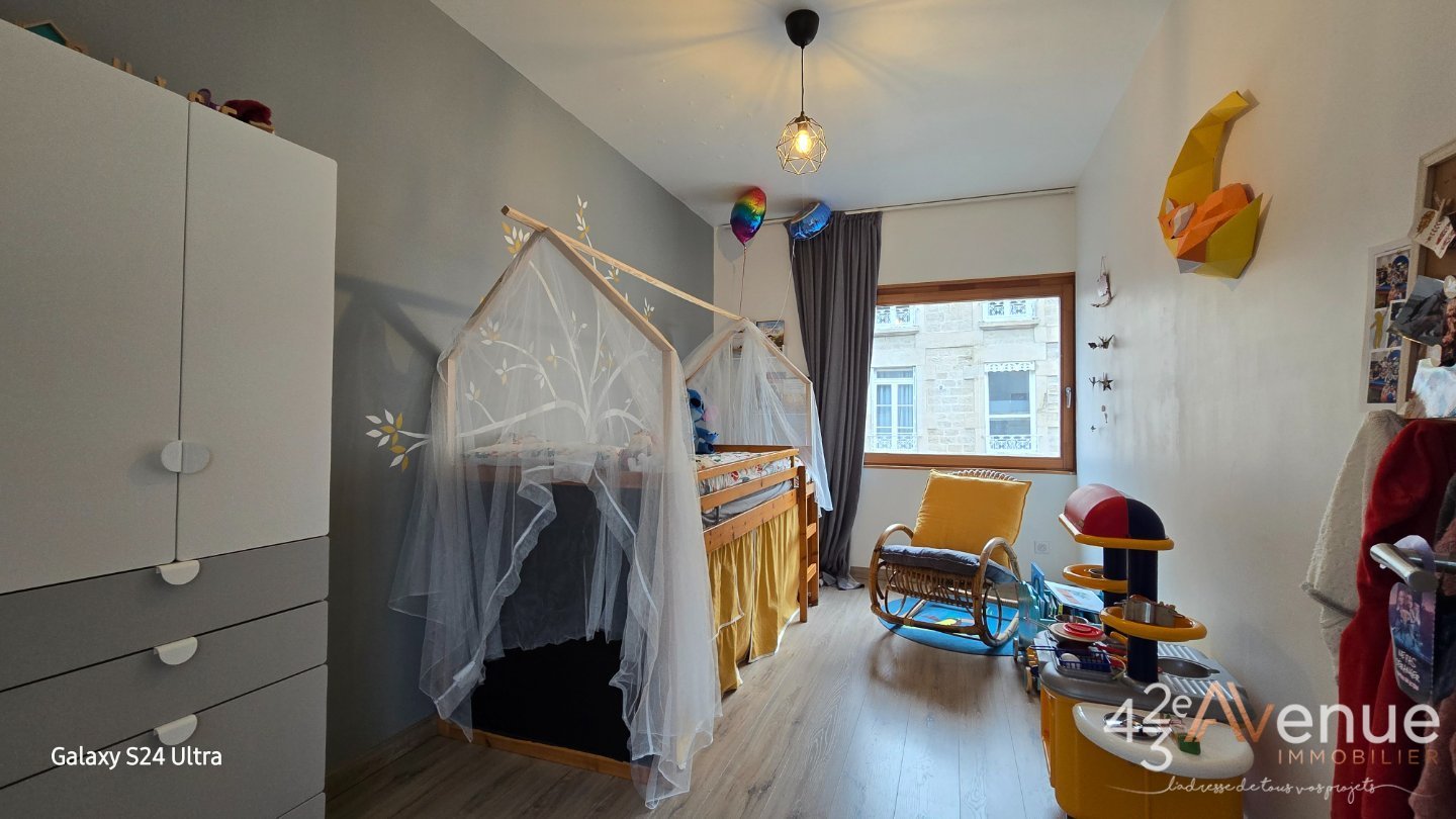 MAISON A VENDRE - ST ETIENNE MONTAUD - 170 m2 - 360�000�&euro;