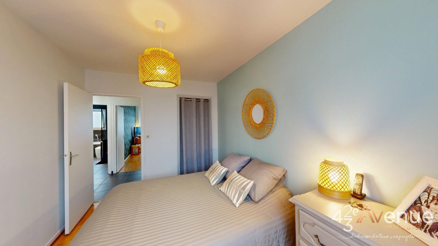MAISON A VENDRE - ST ETIENNE MONTPLAISIR - 100.62 m2 - 220 000 &euro;