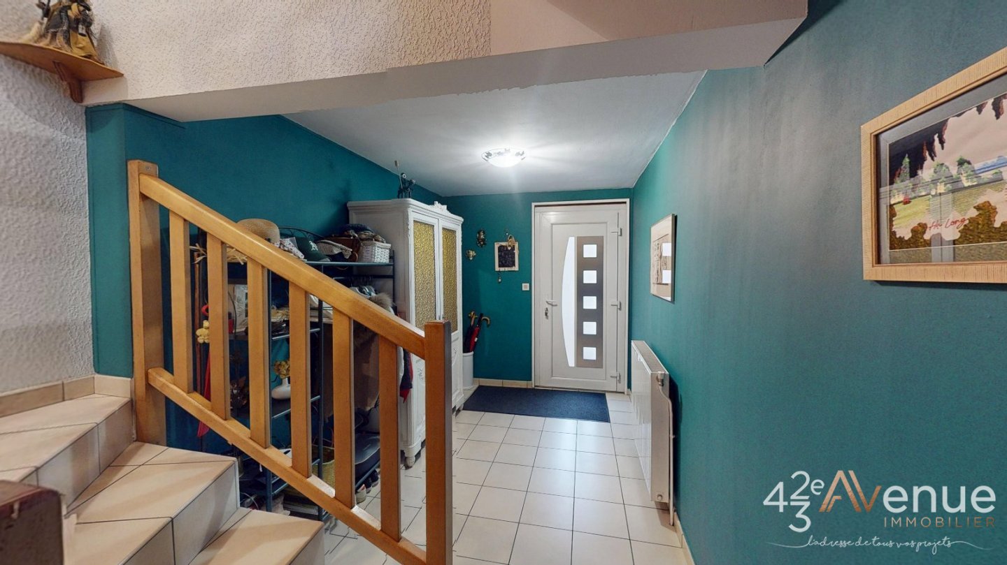 MAISON A VENDRE - ST ETIENNE MONTPLAISIR - 100.62 m2 - 220 000 &euro;