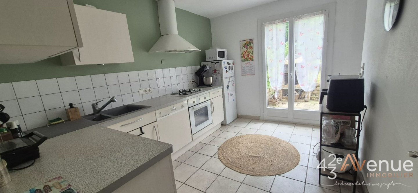 MAISON A VENDRE - ST ETIENNE MONTREYNAUD - 100 m2 - 209 900 &euro;