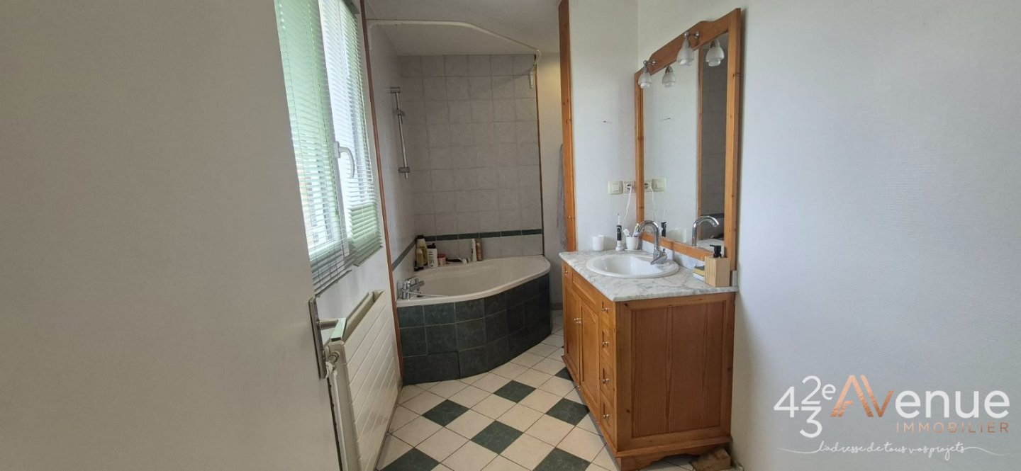MAISON A VENDRE - ST ETIENNE MONTREYNAUD - 100 m2 - 209 900 &euro;
