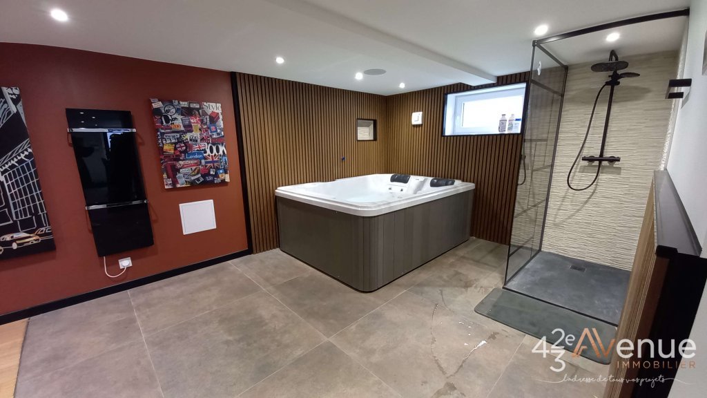 MAISON A VENDRE - ST ETIENNE NORD - 120 m2 - 279�000�&euro;