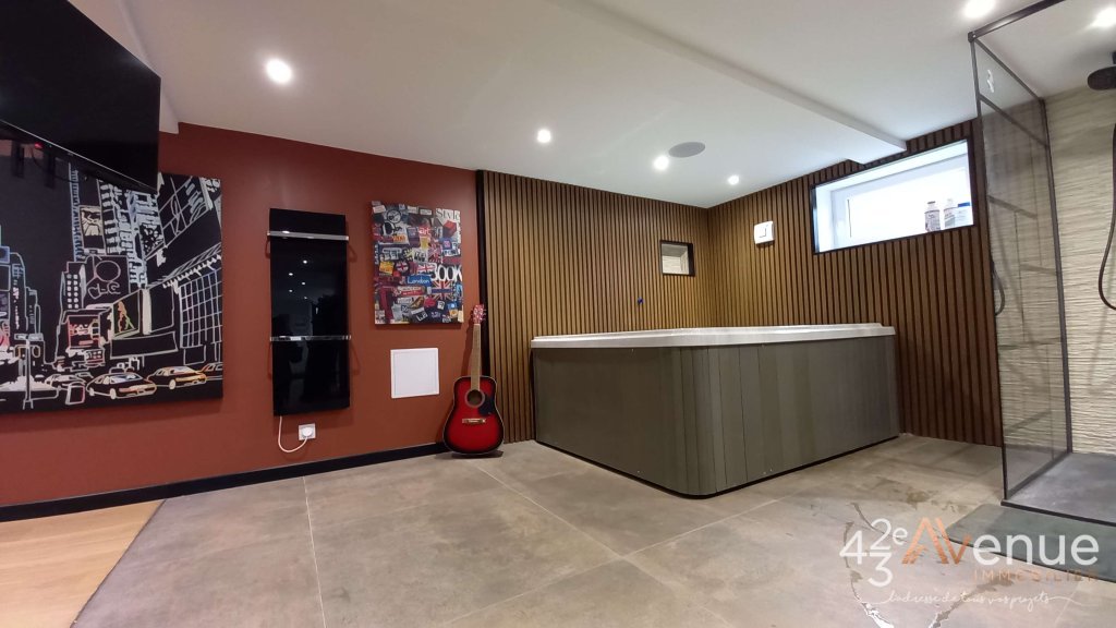 MAISON A VENDRE - ST ETIENNE NORD - 120 m2 - 279�000�&euro;