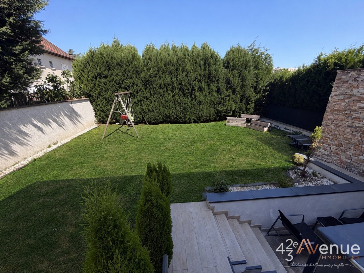 Maison St Etienne, secteur Montplaisir / CHPL A VENDRE - ST ETIENNE Secteur Montplaisir / CHPL - 230 m2 - 320 000 &euro;