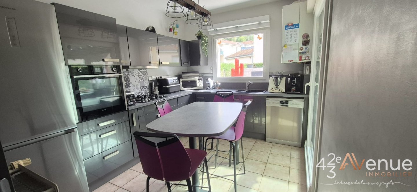 MAISON A VENDRE - ST ETIENNE TERRENOIRE - 107 m2 - 275 000 &euro;