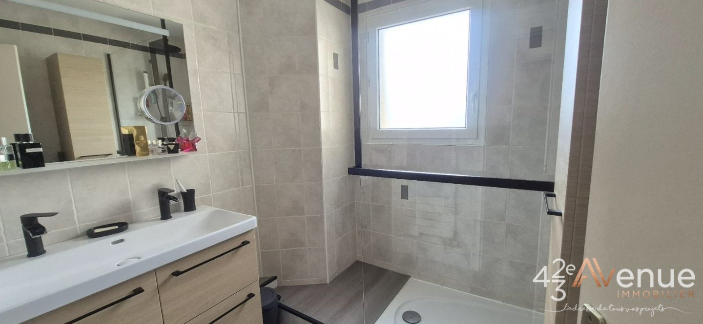 MAISON A VENDRE - ST ETIENNE TERRENOIRE - 107 m2 - 275 000 &euro;