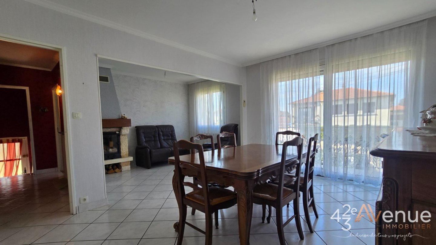 MAISON A VENDRE - ST GENEST LERPT - 67 m2 - 199�900�&euro;